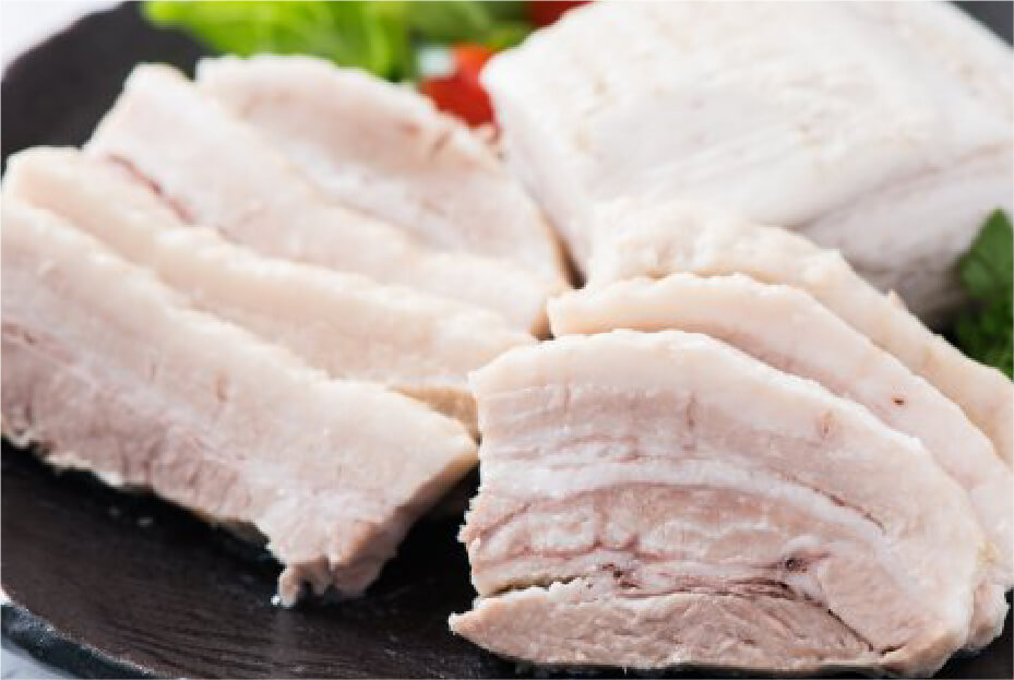 吉田ハム工場　〈三代目！肉工房 松本秋義〉まっ白煮豚 400g